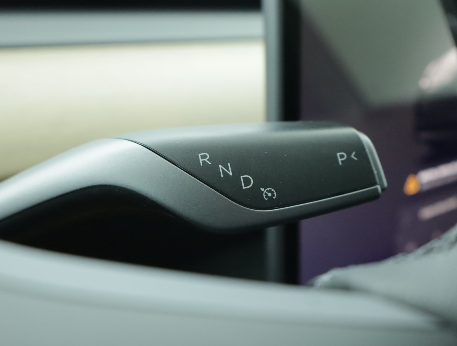 Tesla Model Y Long Range AWD – fotografie 19