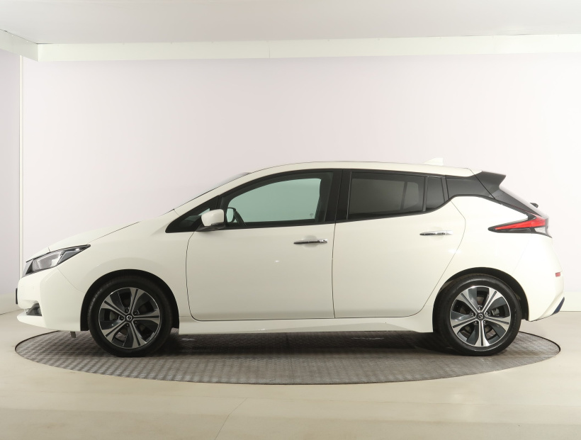 Nissan Leaf, 2020