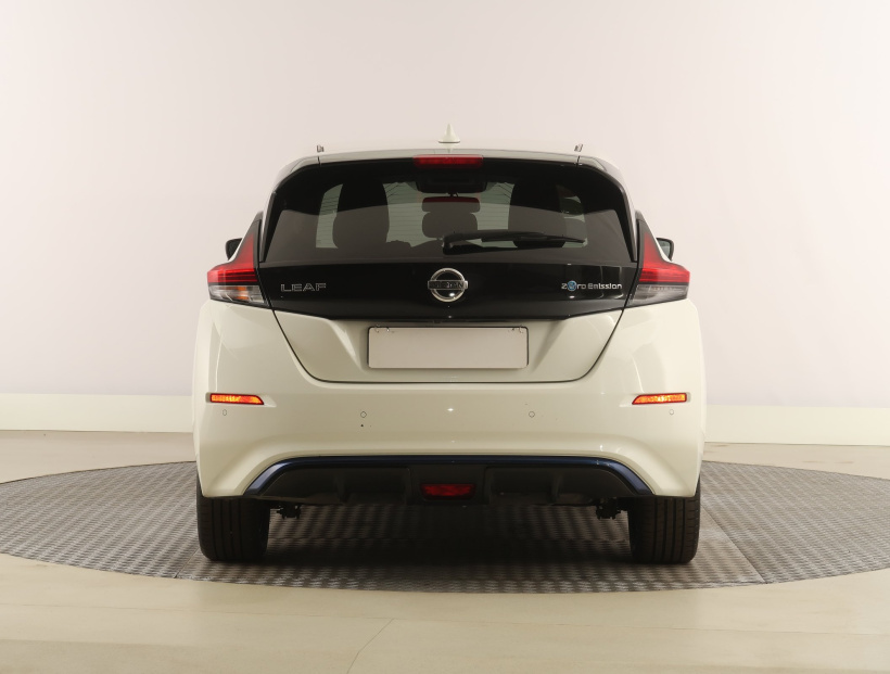 Nissan Leaf, 2020