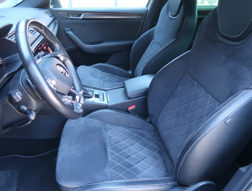 Škoda Superb, 2022