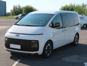 Hyundai Staria - 2022