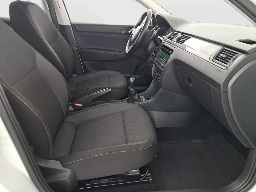 Škoda Rapid Spaceback, 2015