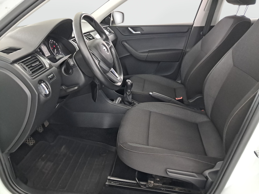 Škoda Rapid Spaceback, 2015
