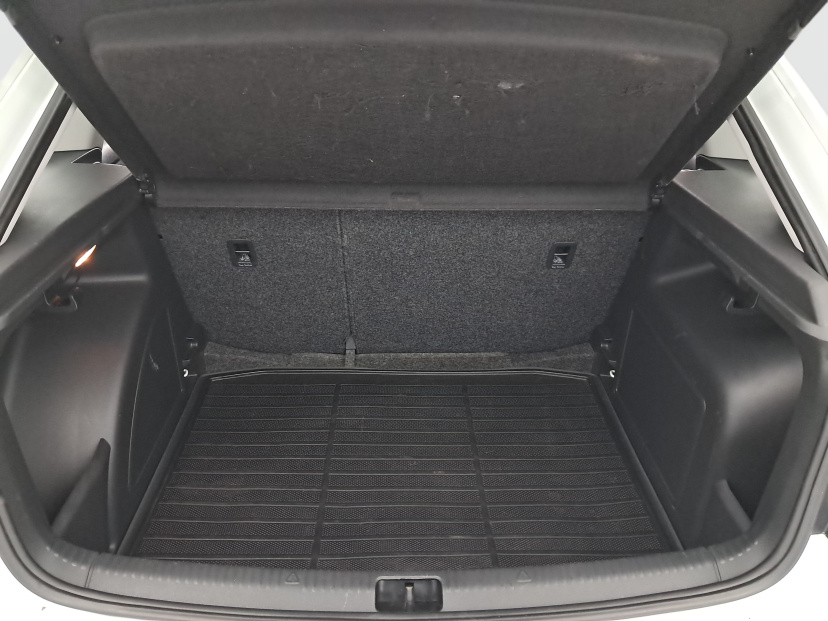 Škoda Rapid Spaceback, 2015