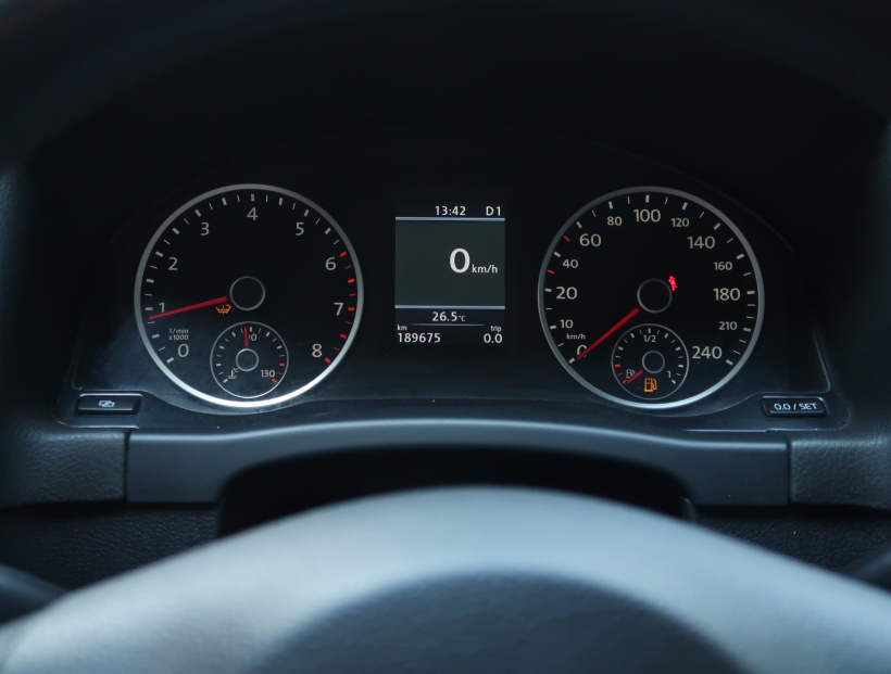 Volkswagen Tiguan, 2011