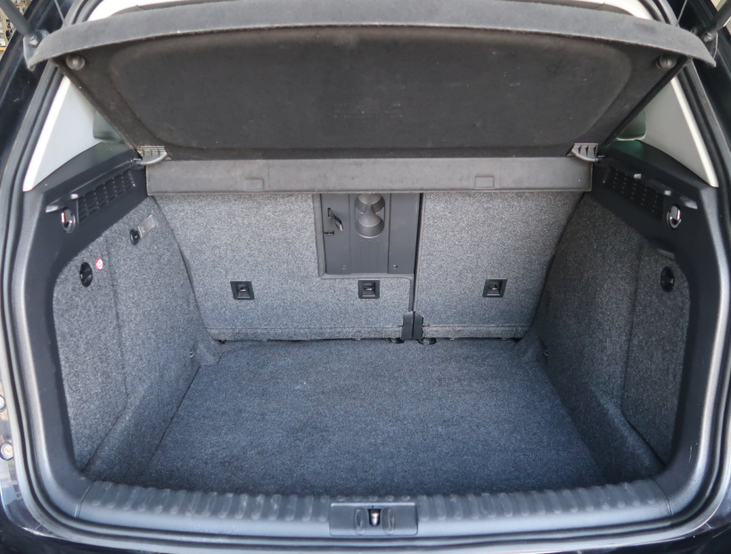Volkswagen Tiguan, 2011