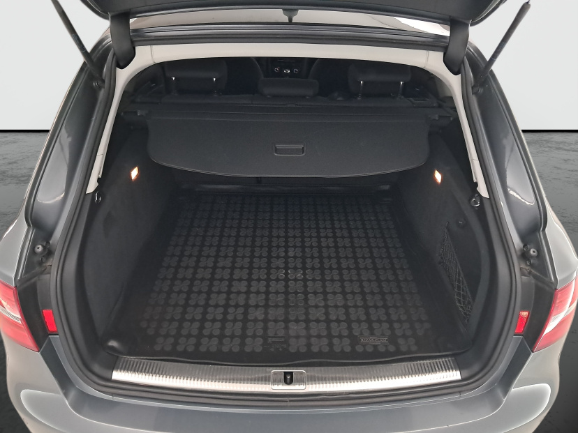 Audi A4, 2014
