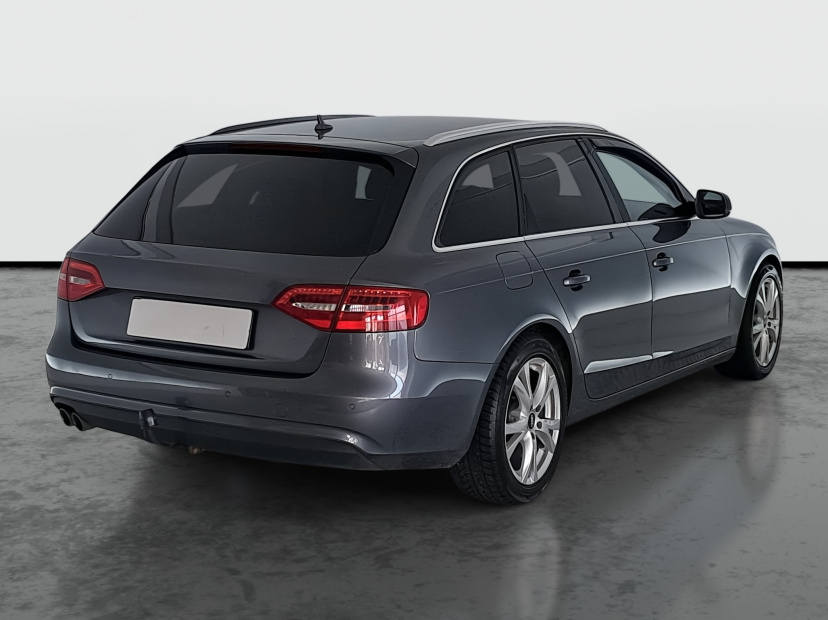 Audi A4, 2014