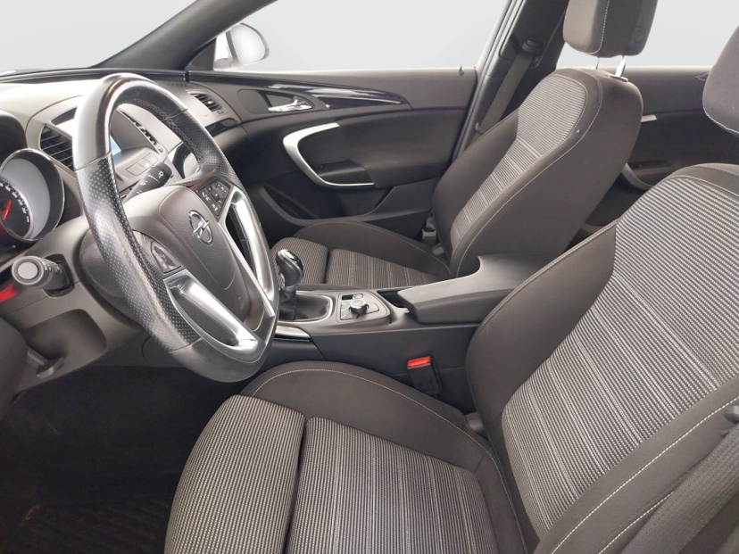 Opel Insignia, 2012