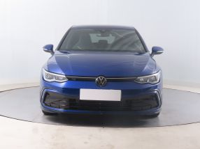 Volkswagen Golf - 2023