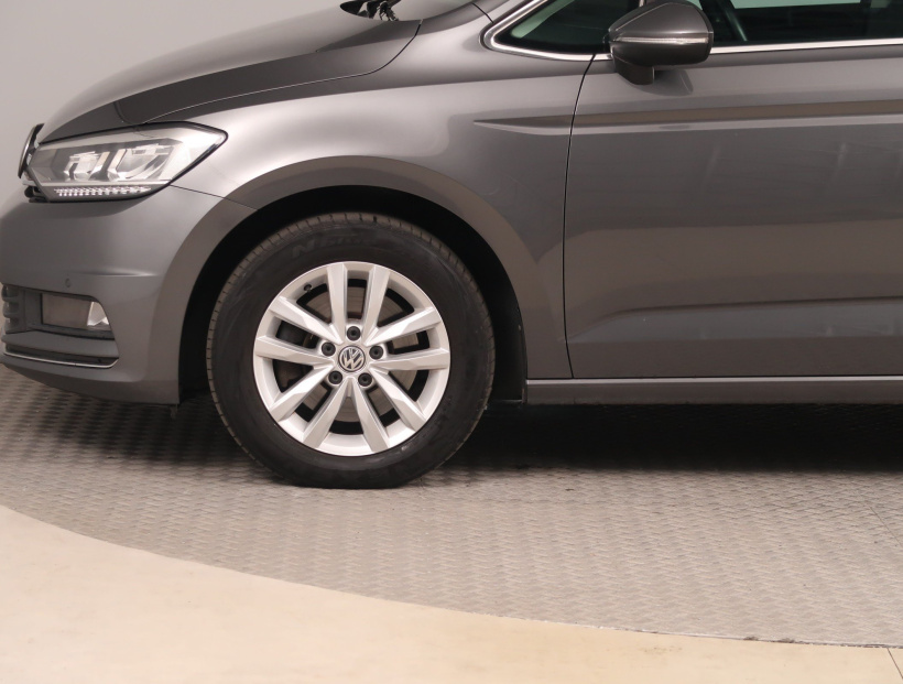 Volkswagen Touran, 2018