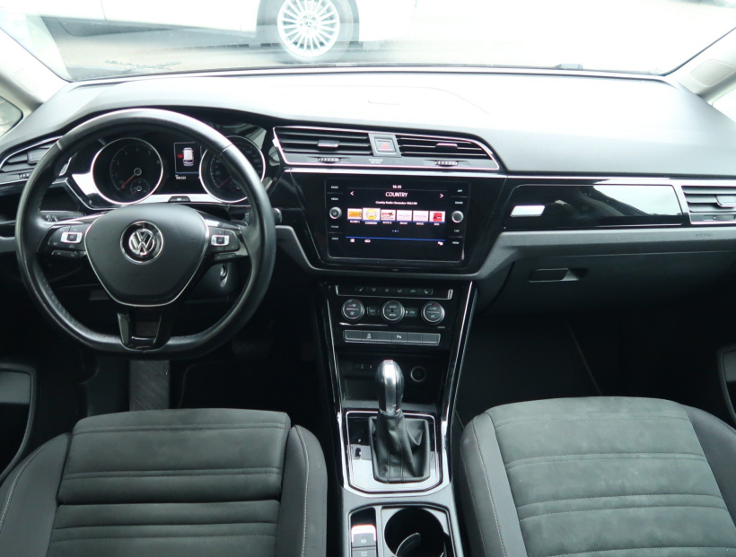 Volkswagen Touran, 2018