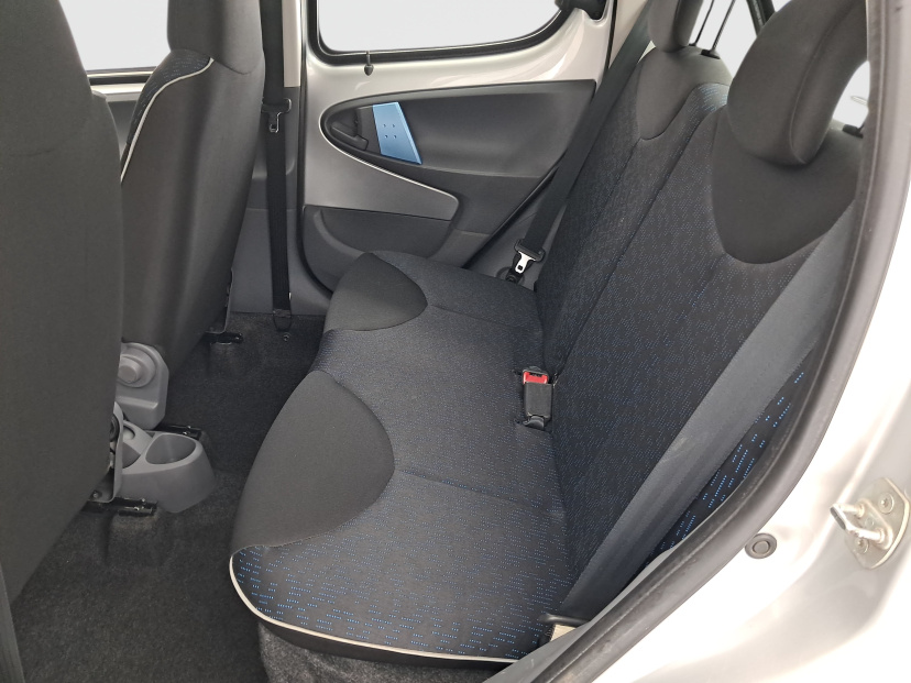 Peugeot 107, 2011