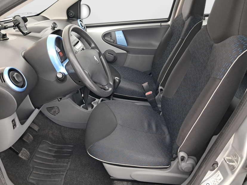 Peugeot 107, 2011