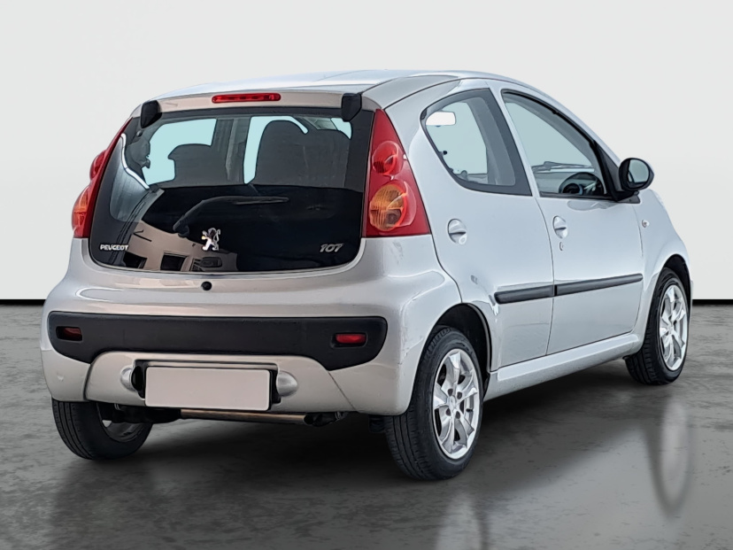 Peugeot 107, 2011