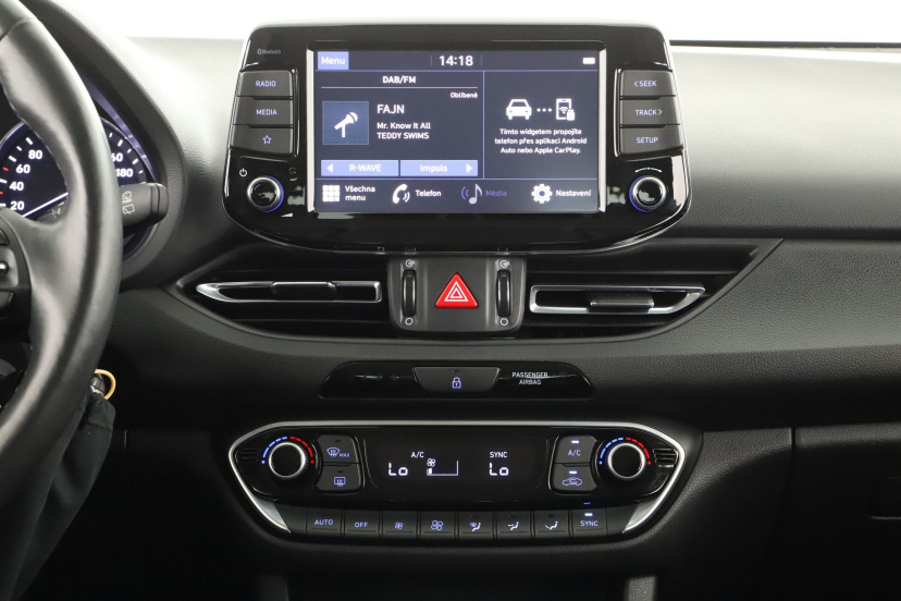 Hyundai i30, 2022