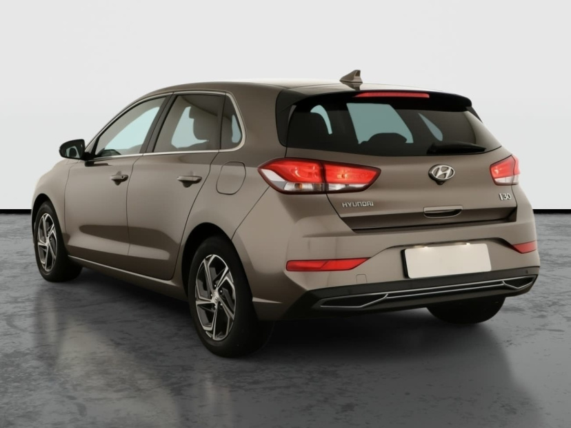 Hyundai i30, 2022