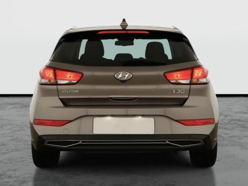 Hyundai i30, 2022