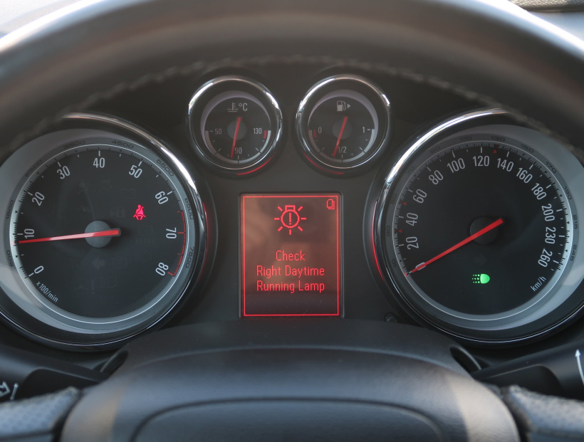 Opel Astra, 2010