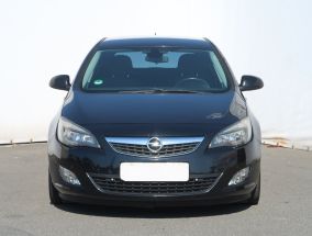 Opel Astra - 2010
