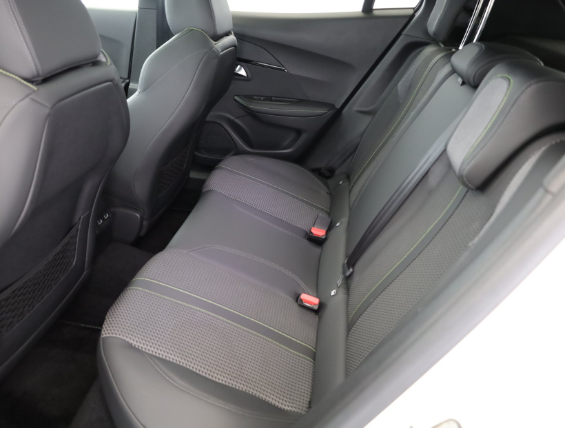 Peugeot 2008, 2020