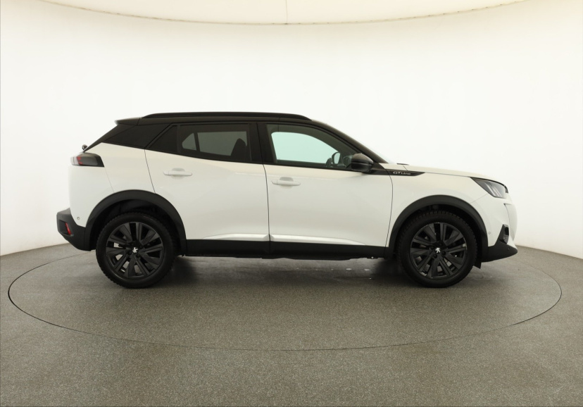 Peugeot 2008, 2020
