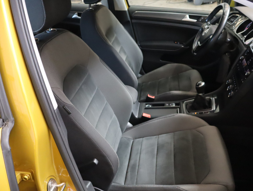 Volkswagen Golf, 2017