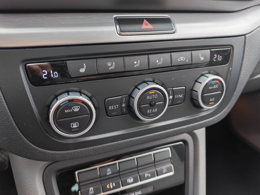 Volkswagen Sharan, 2015