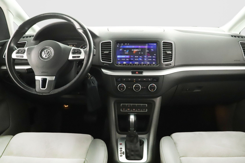 Volkswagen Sharan, 2015