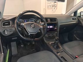 Volkswagen Golf - 2017