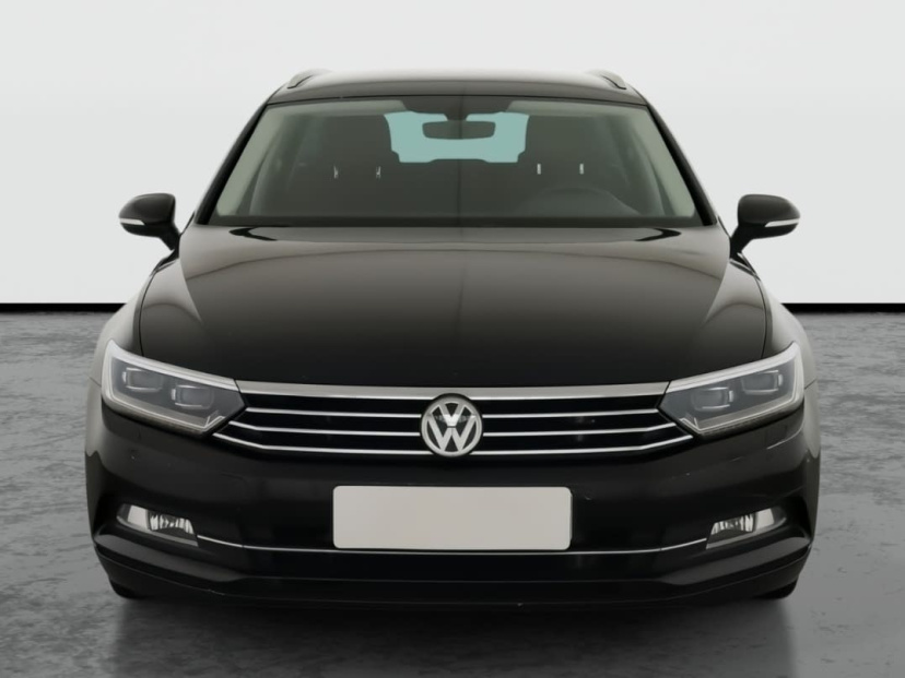 Volkswagen Passat, 2015