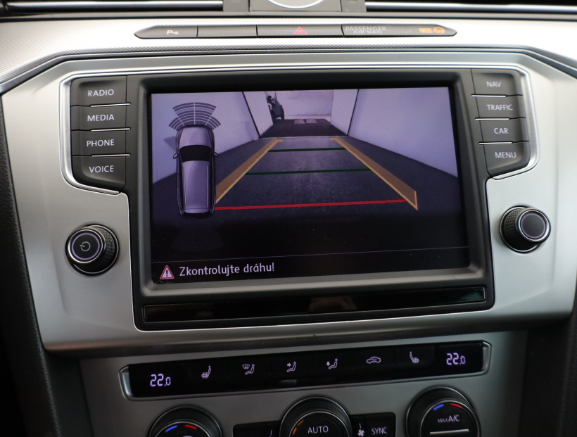 Volkswagen Passat, 2015