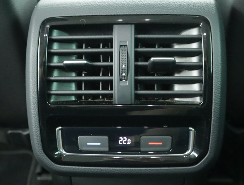 Volkswagen Passat, 2021