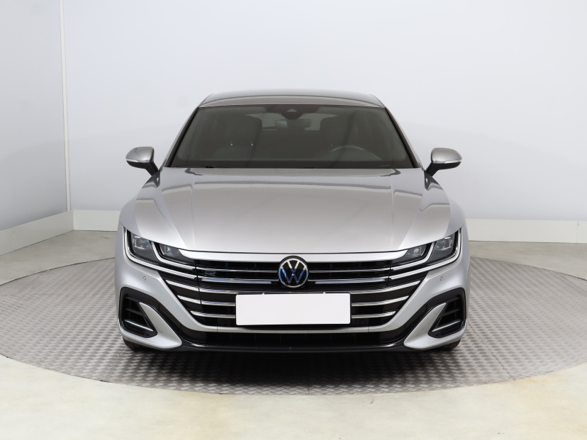 Volkswagen Arteon, 2021