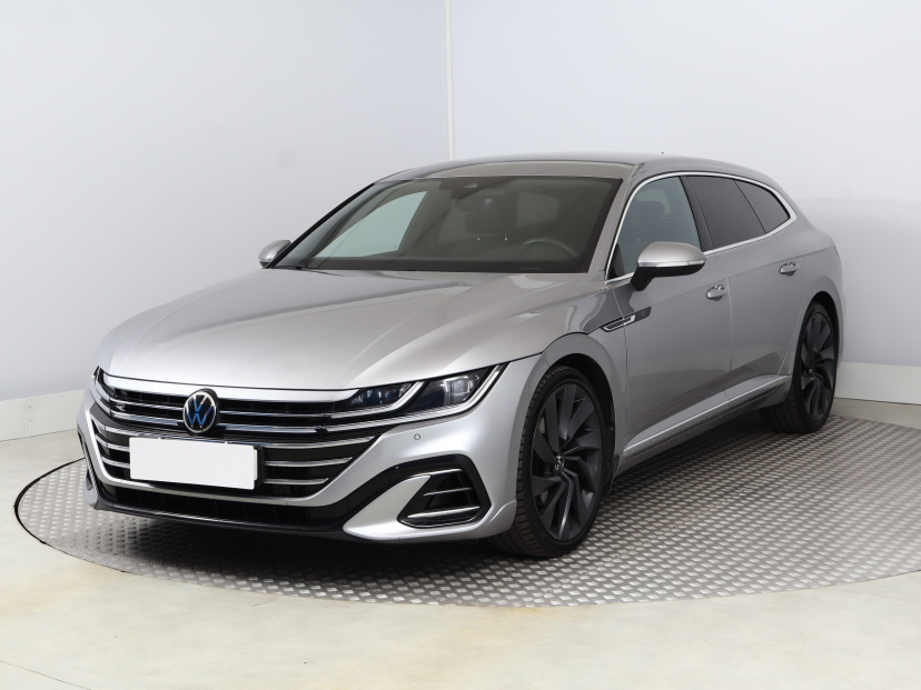 Volkswagen Arteon, 2021