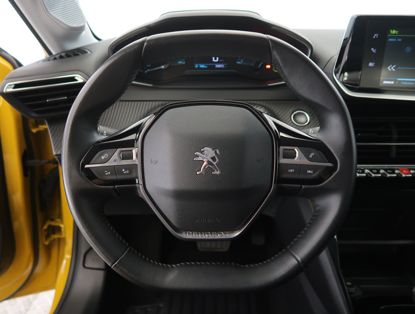 Peugeot e-208, 2021