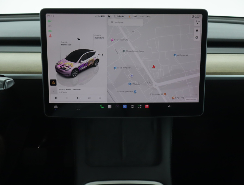Tesla Model Y, 2022