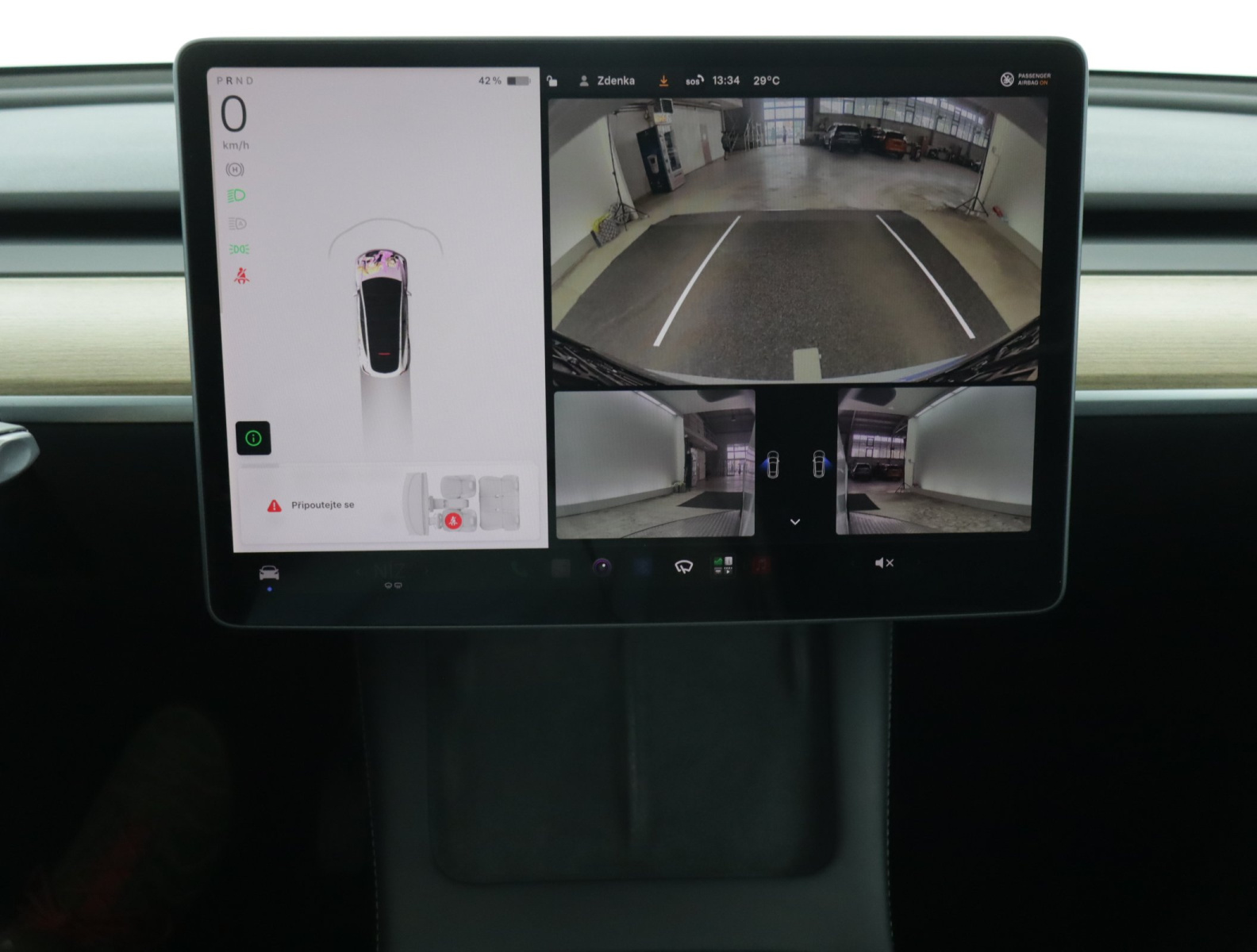 Tesla Model Y Long Range AWD – fotografie 24