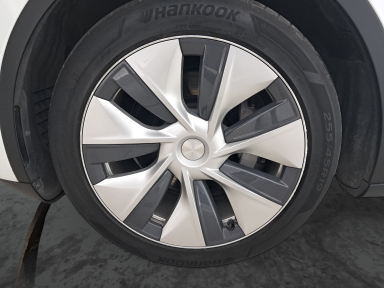 Tesla Model Y - 2022
