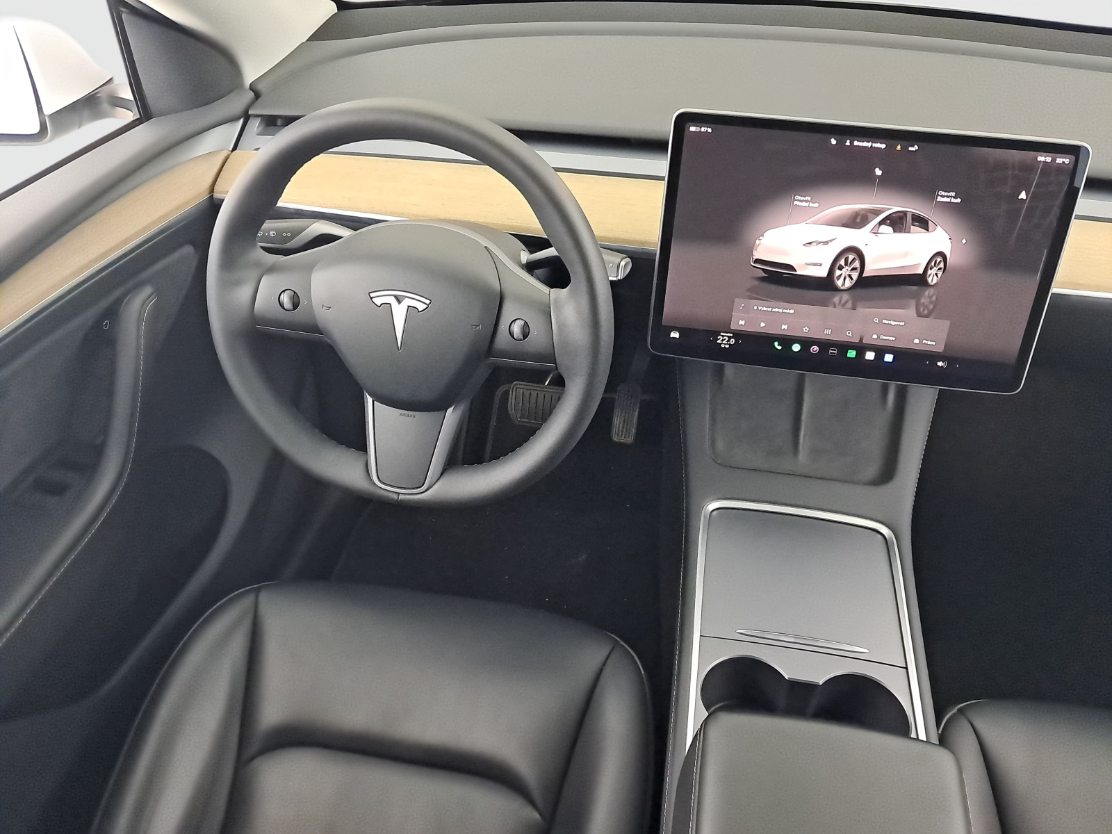 Tesla Model Y Long Range AWD – fotografie 9