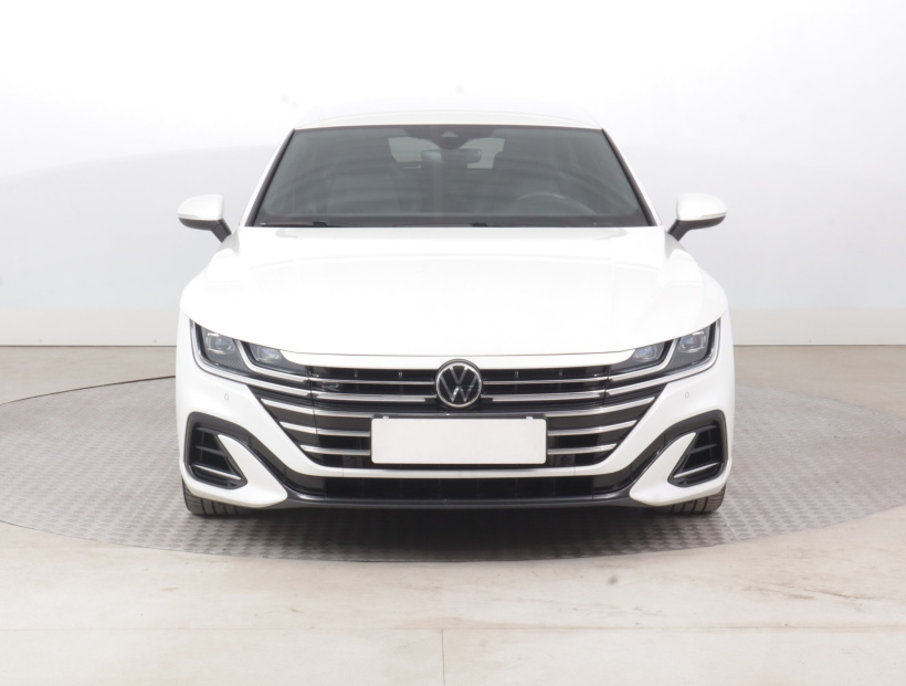 Volkswagen Arteon, 2021