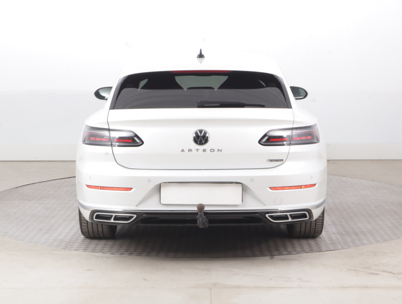 Volkswagen Arteon, 2021