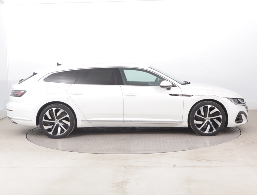 Volkswagen Arteon, 2021