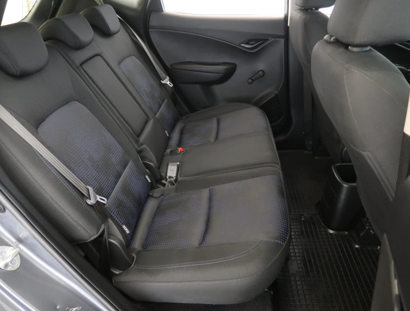 Hyundai ix20, 2011
