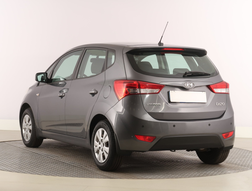 Hyundai ix20, 2011