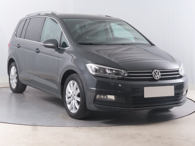 Volkswagen Touran 2016
