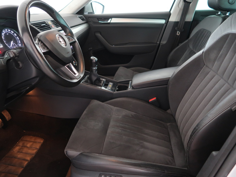 Škoda Superb, 2017