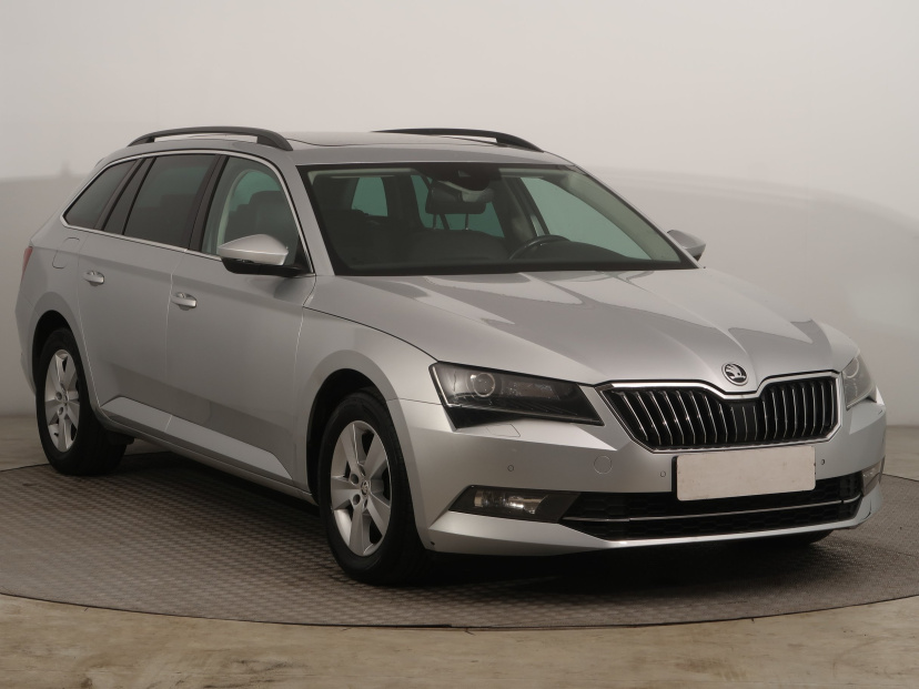 Škoda Superb, 2017