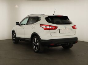 Nissan Qashqai - 2015