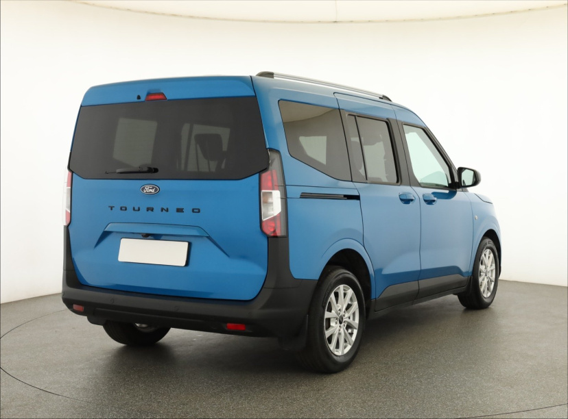 Ford Tourneo Courier, 2025